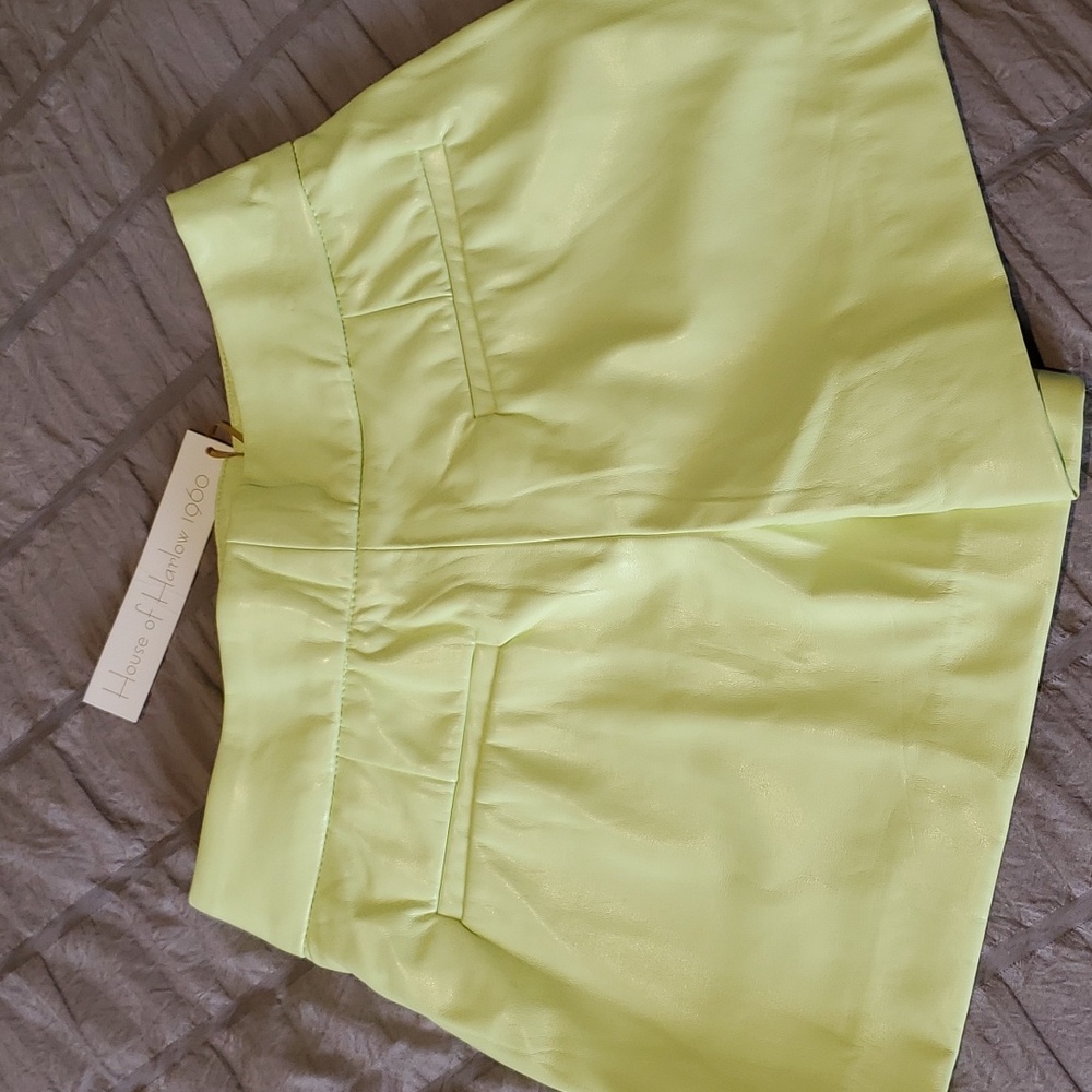 House of Harlow 1960 Lime Green Crop Top and Shorts Set - Picture 6 of 9